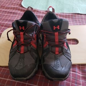 Under Armour Mirage 10.5 Hiking Shoes
